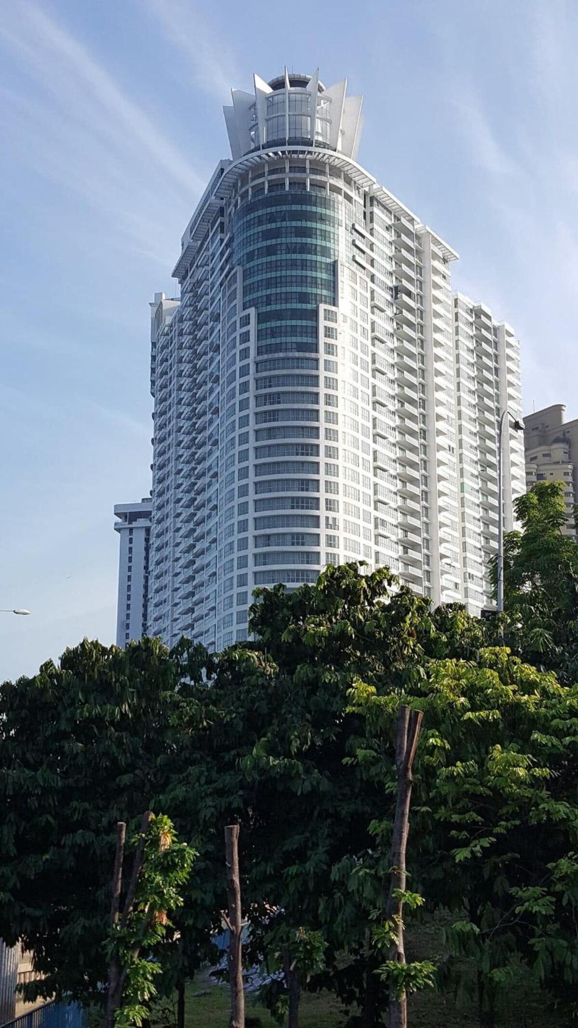 Luxury 3 Bedroom At Regalia Kuala Lumpur