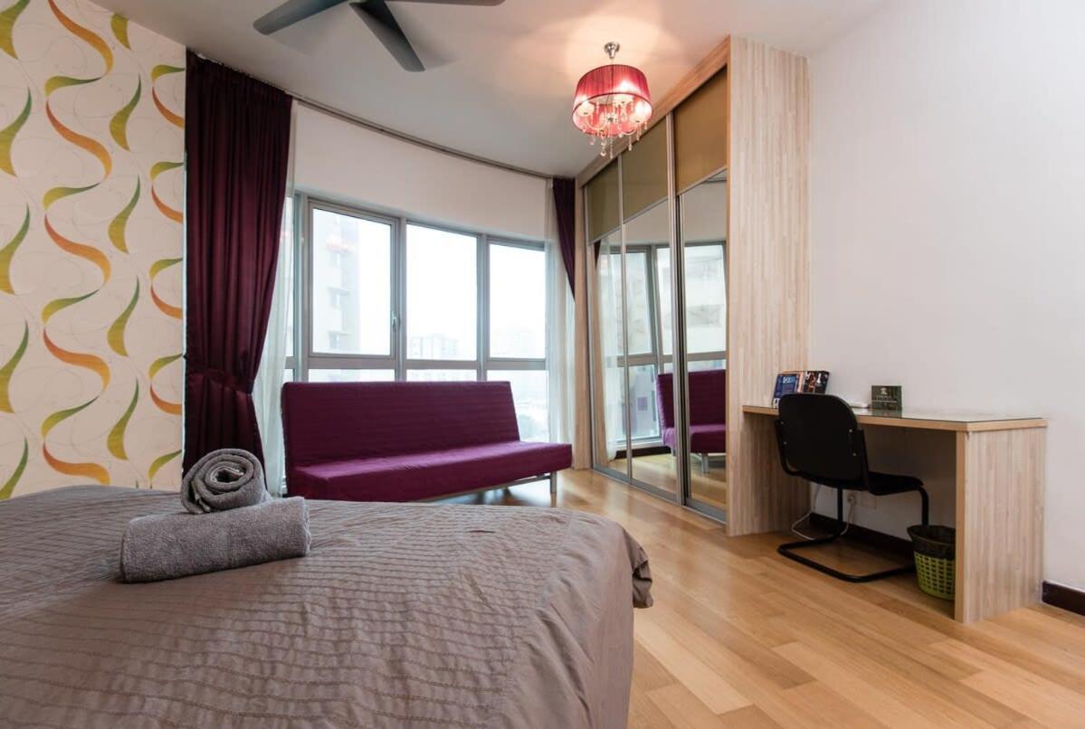 Luxury 3 Bedroom At Regalia Apartment Kuala Lumpur
