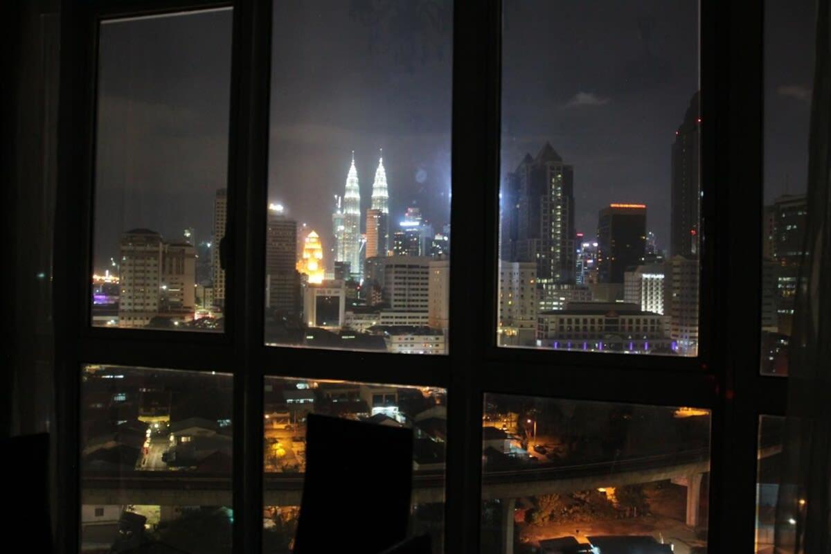 Pangsapuri Luxury 3 Bedroom At Regalia Kuala Lumpur
